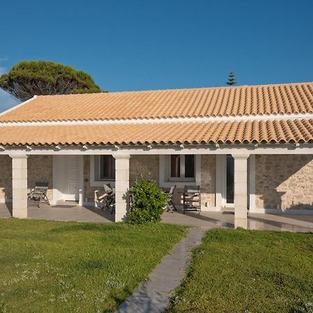 Dalas Beach House Almiros Beach Екстериор снимка