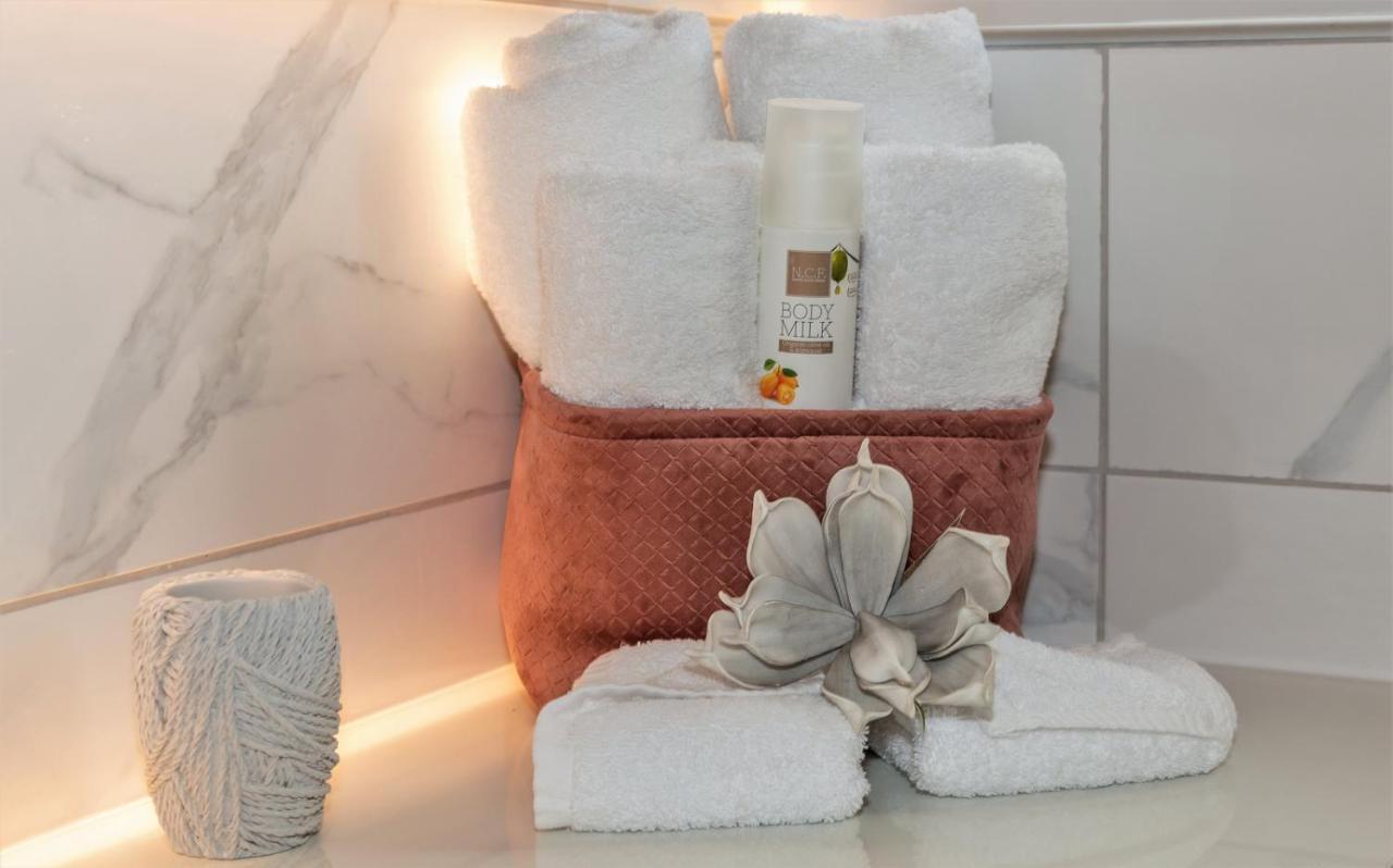 Dalas Beach House Almiros Beach Екстериор снимка