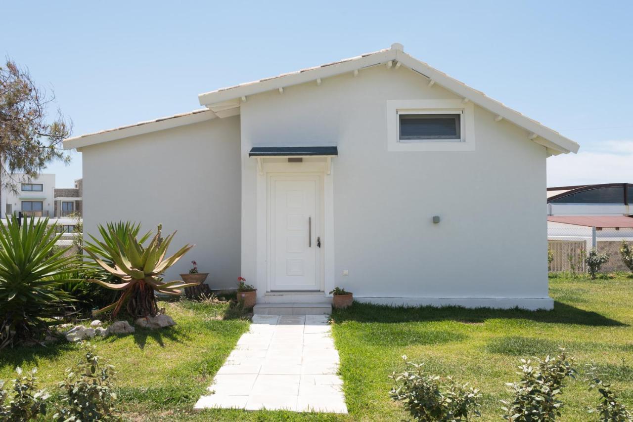 Dalas Beach House Almiros Beach Екстериор снимка