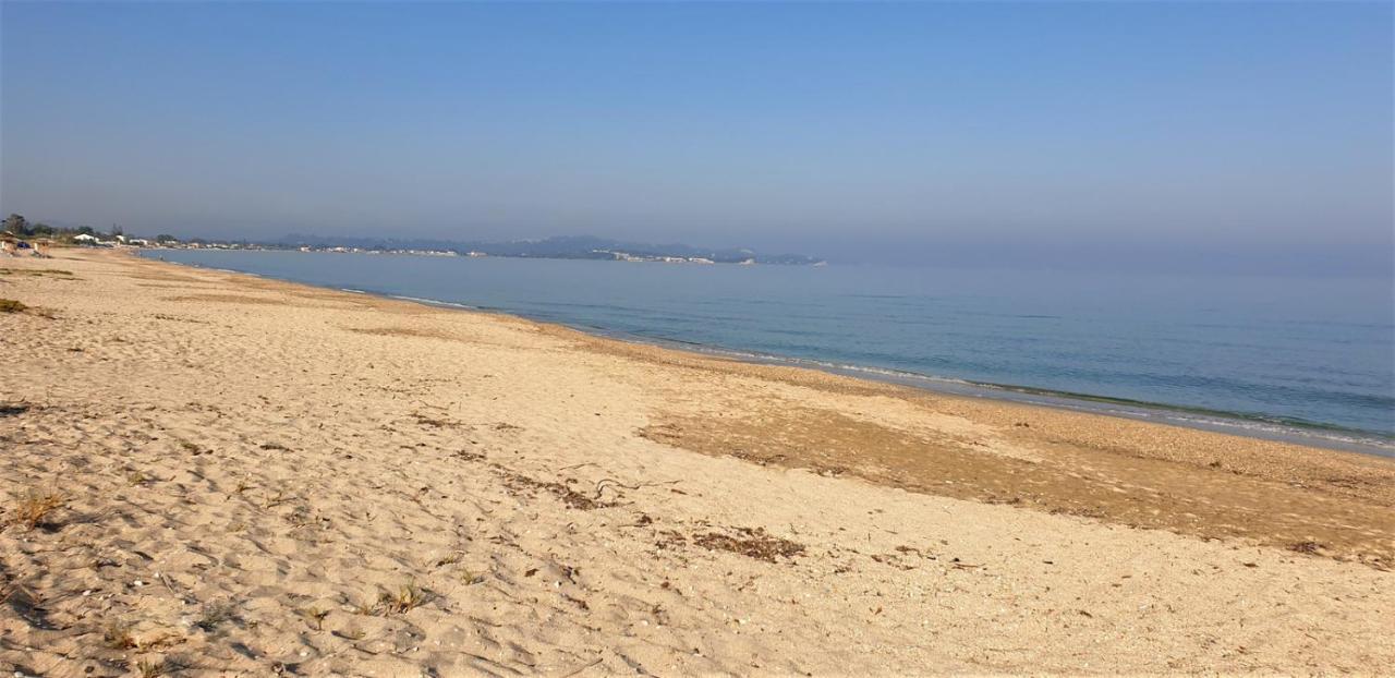 Dalas Beach House Almiros Beach Екстериор снимка