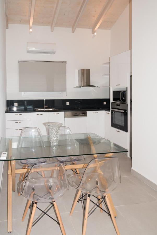 Dalas Beach House Almiros Beach Екстериор снимка